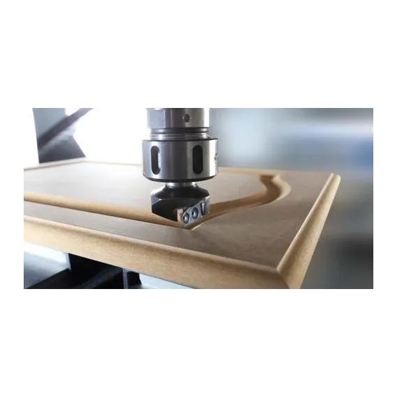 CENTATEQ P-100 innstegsmodell / CNC bearbeidingssenter