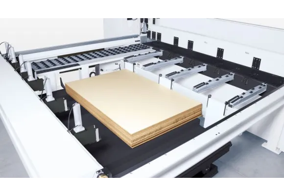 SAWTEQ S-100, nå med easy2feed – smart oppgradering for små og mellomstore produsenter