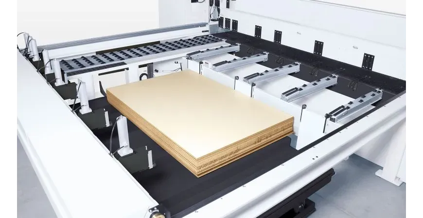 SAWTEQ S-100, nå med easy2feed – smart oppgradering for små og mellomstore produsenter